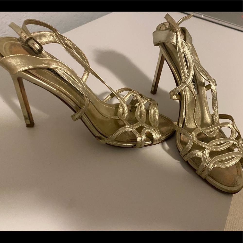 Manolo Blahnik beautiful gold strappy heel!